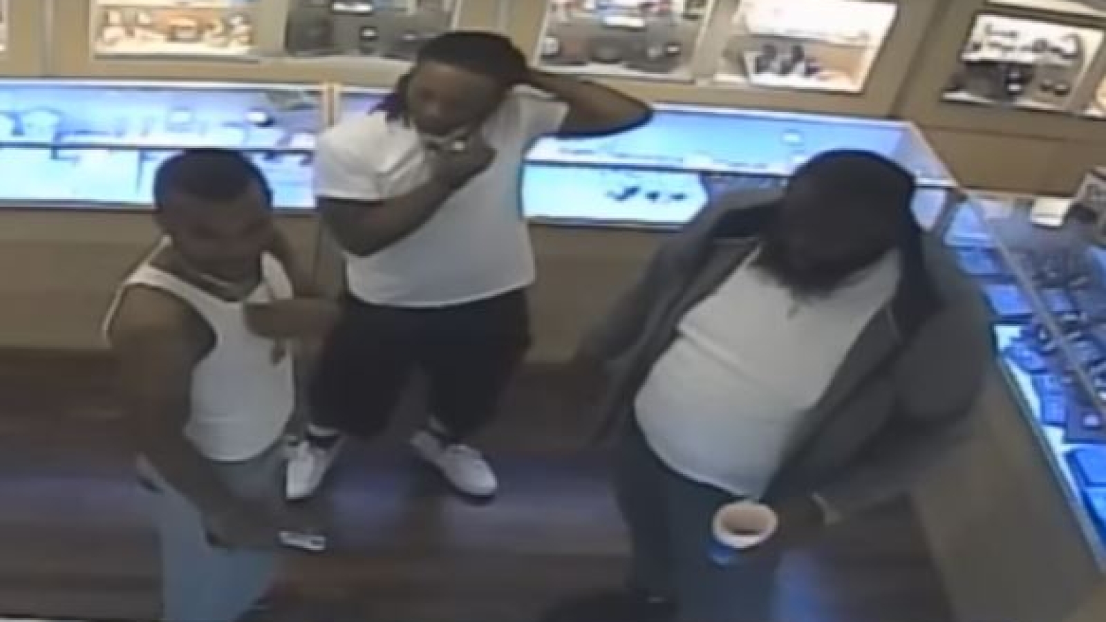 Distraction Theft Still