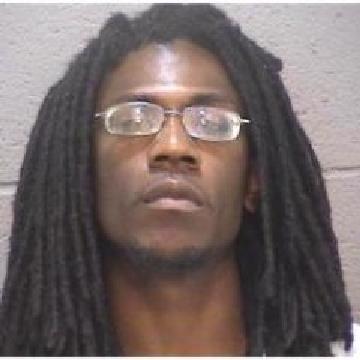 Suspects arrested after committing 10 armed robberies