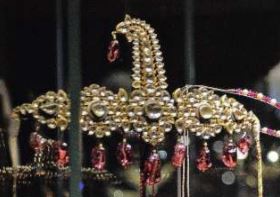 Precious Indian jewels stolen from exhibit
