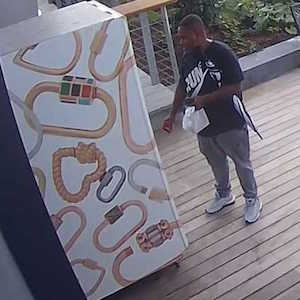 vending-machine-theft