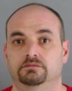 Jeweler charged after selling fake jewelry