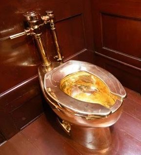Gold toilet stolen from Winston Churchill’s Childhood home