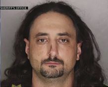 Video: Duo wanted for $300,000 gunpoint robbery – (Update: 1 suspect arrested)